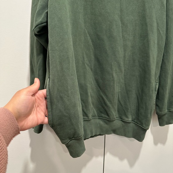 NWT AERIE oversized mock neck top - Picture 3 of 6